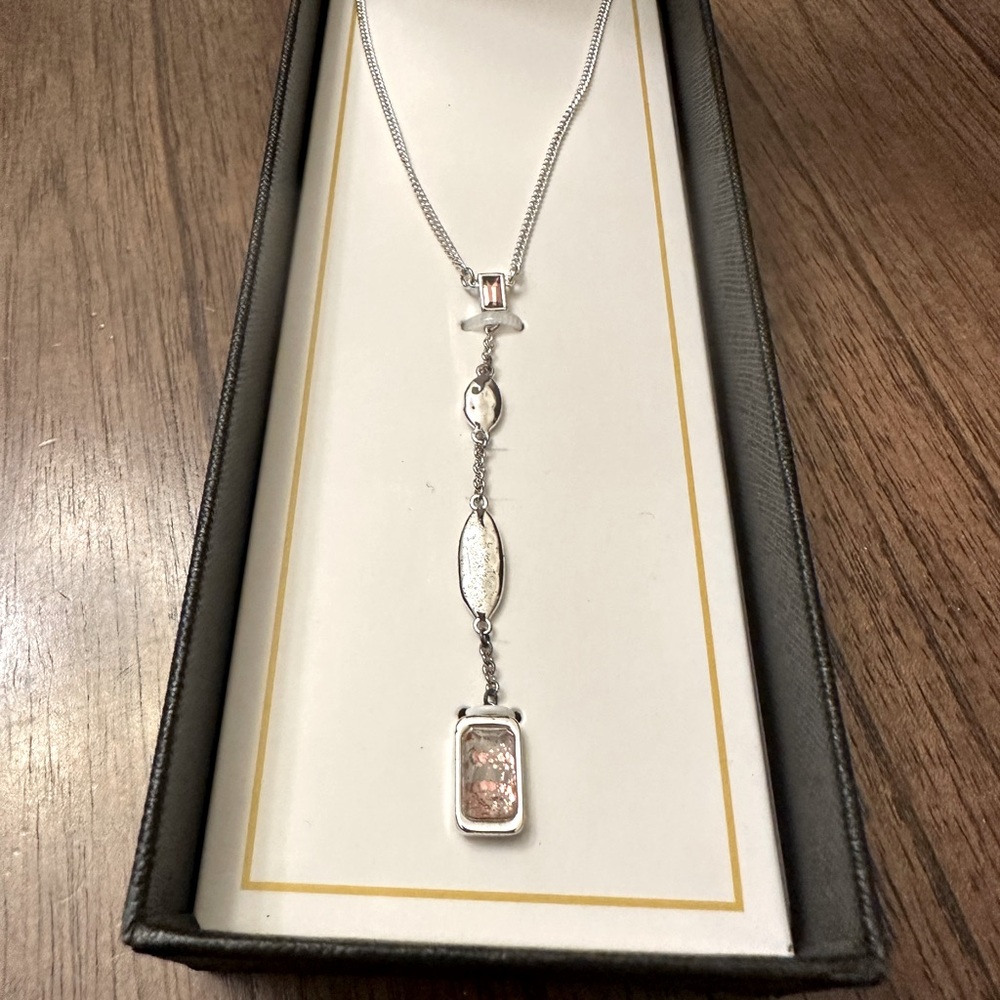 Color Street Jewelry-Capitol Hill Inspired Necklace